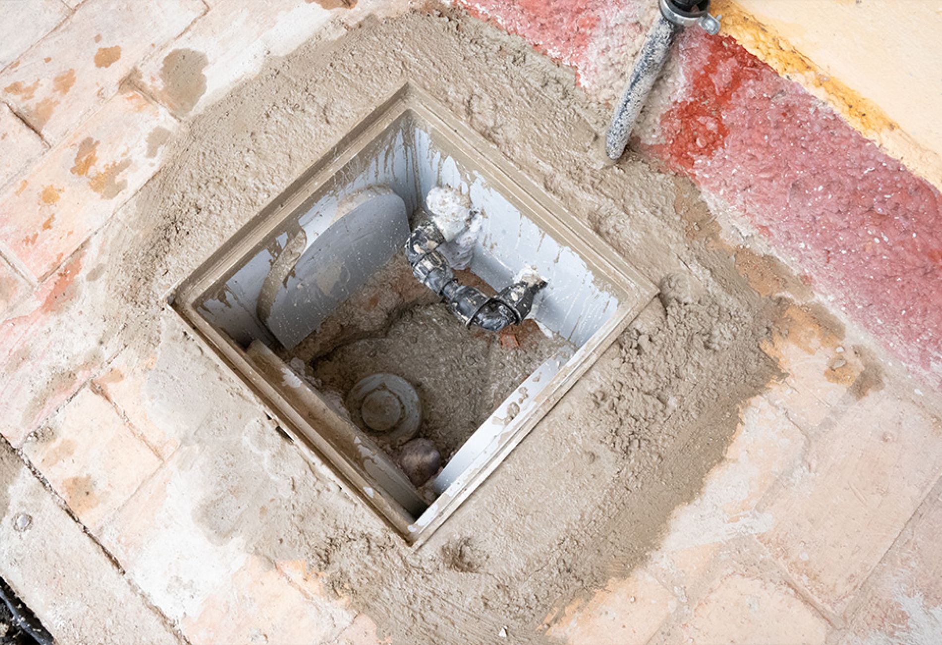 imagen trabajando Alex reformas exterior